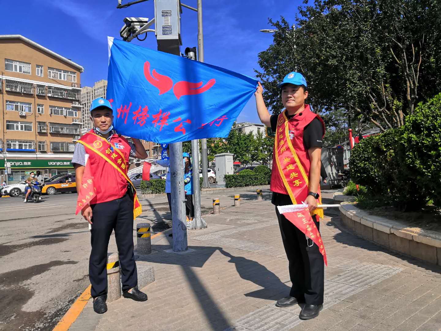 <strong>男人操女人逼视频免费视频不用下载。</strong>